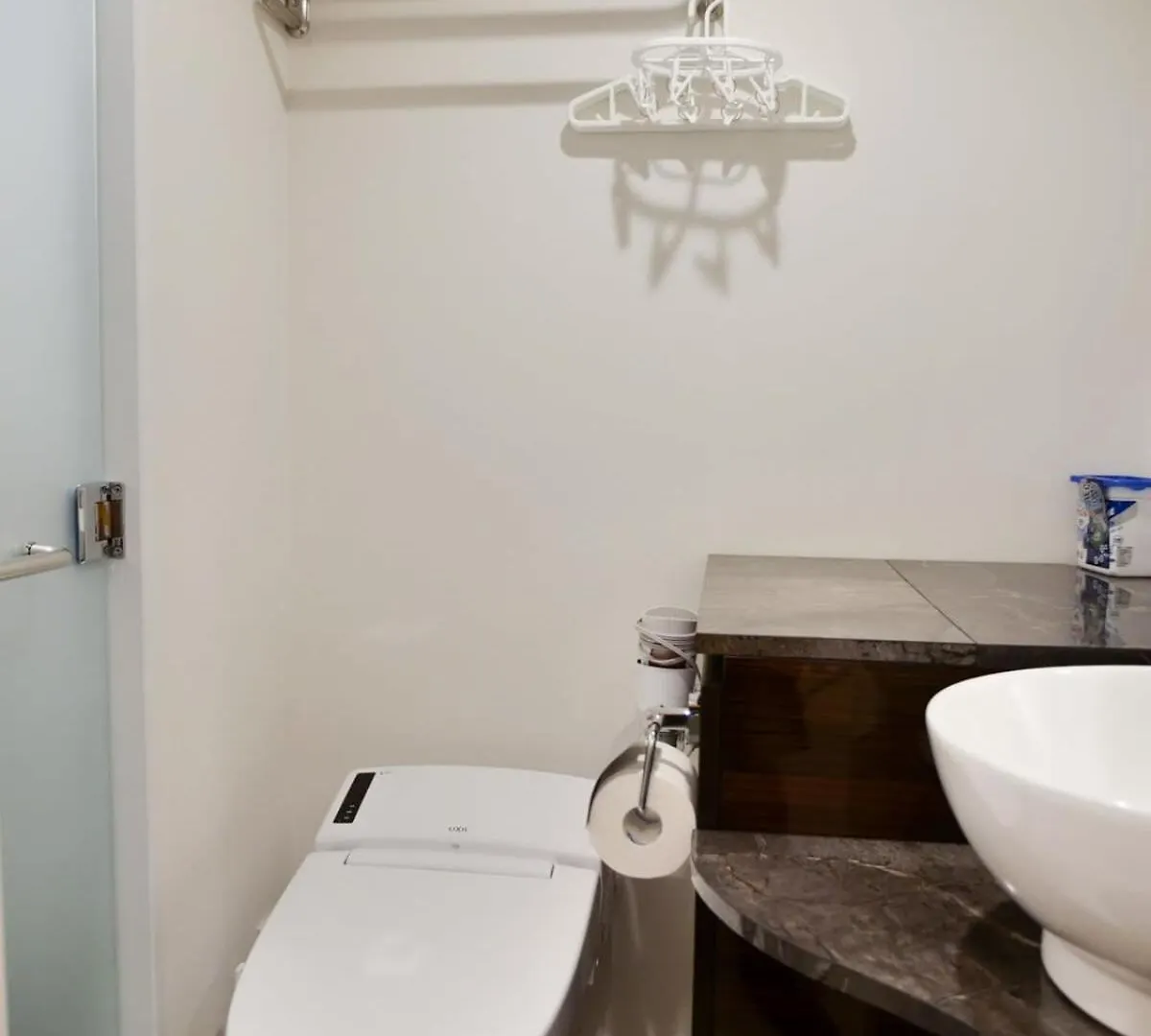 Апартаменты Okubo Shinjuku New Open Capsule Hotel Токио